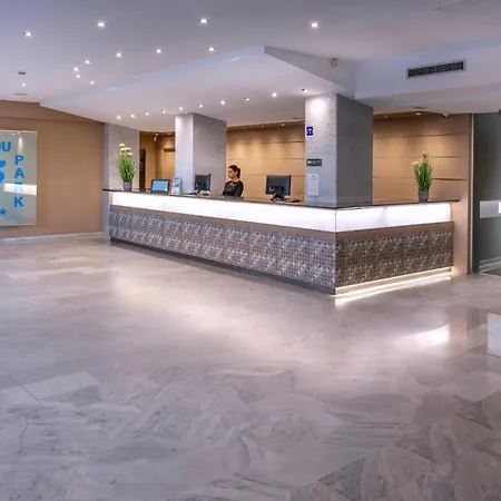 Hotel 4r Park I 4*